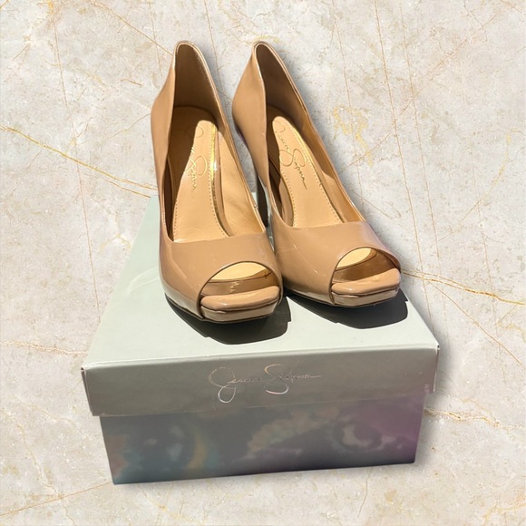 Jessica Simpson Nude Peep Toe Heels - Picture 1 of 8